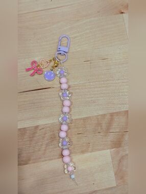 Pastel Daisy Beaded Keychain with Charms